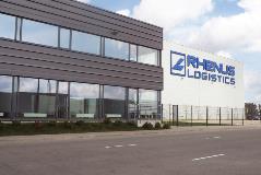 The walls of the logistics centre and office building were built using sandwich panels made by Ruukki and the office building was clad using Ruukki cladding lamellas.