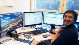 Lett-Tak’s roof elements must be tailored precisely to fit the customer’s construction project. The picture shows designer Amund Johnsen in his work.