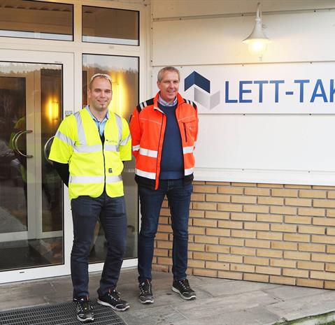 Lett-Tak’s technical manager Mattias Holmbäck and production manager Thor-Inge Karlsen at the factory in Larvik.