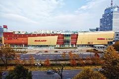 Galaxy building before renovation